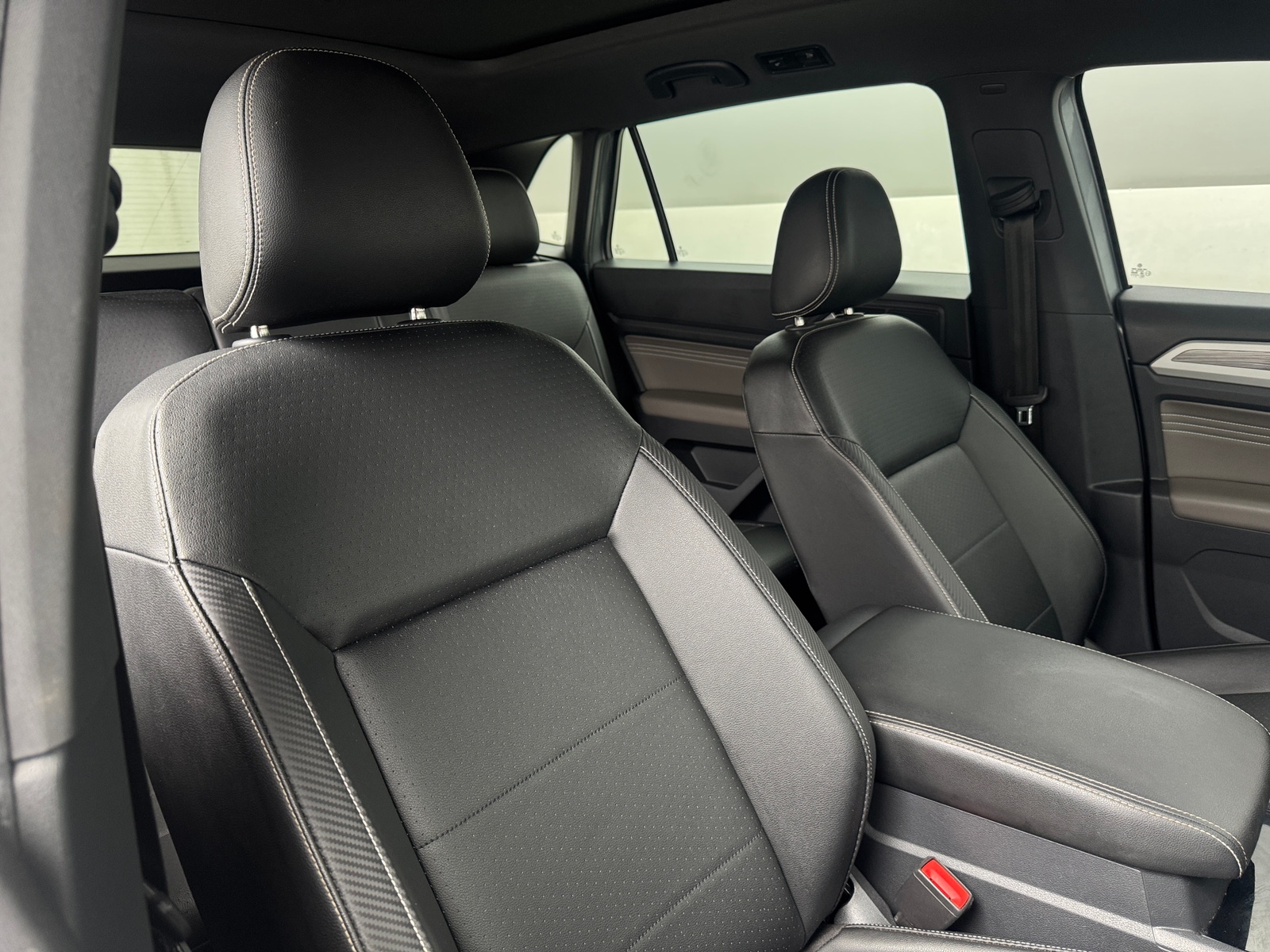 Thumbnail: 2023 Volkswagen Atlas - 6