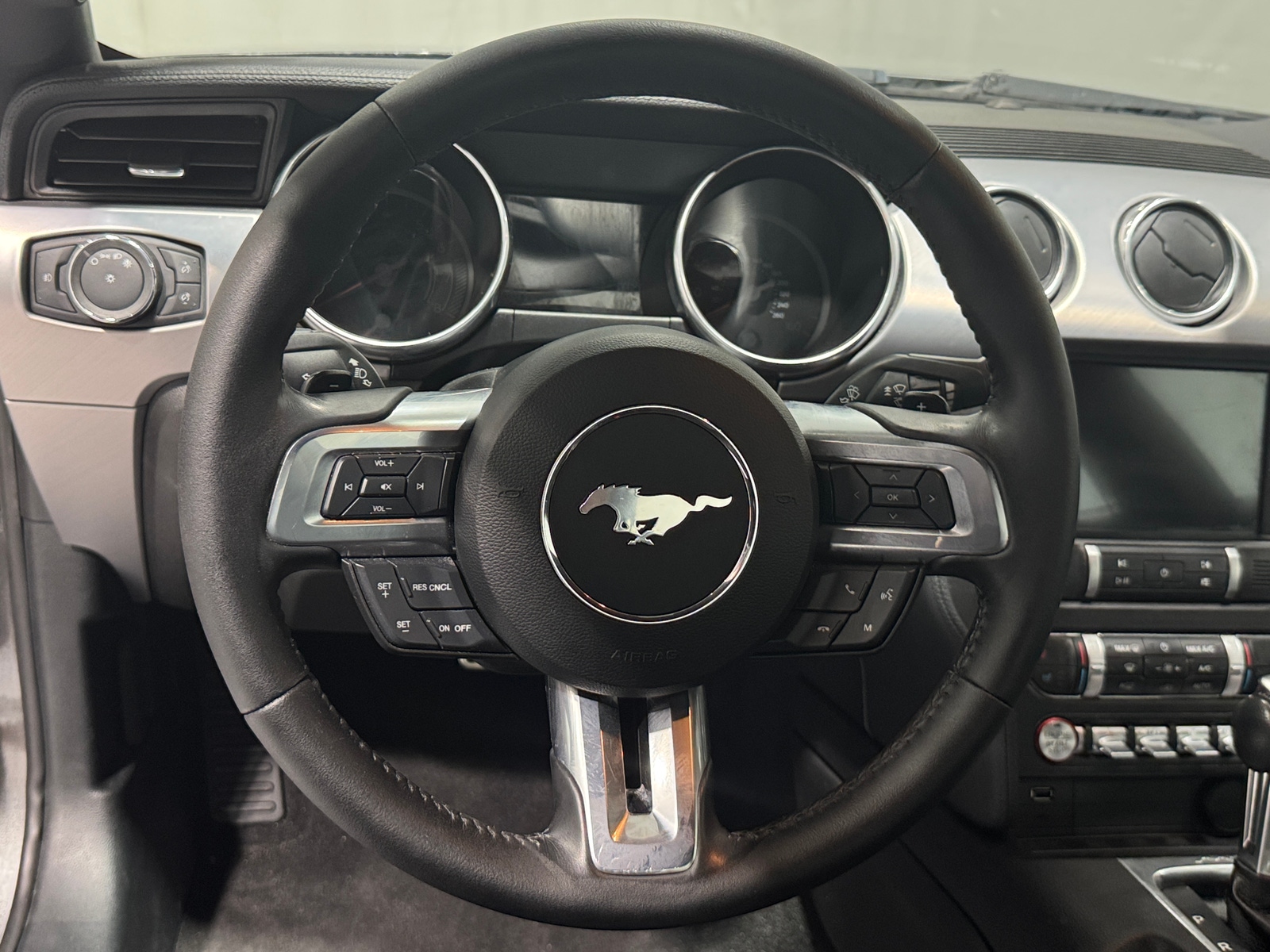 Thumbnail: 2020 Ford Mustang - 3