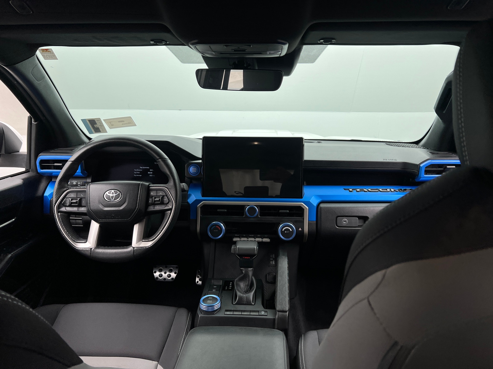 Thumbnail: 2024 Toyota Tacoma - 3
