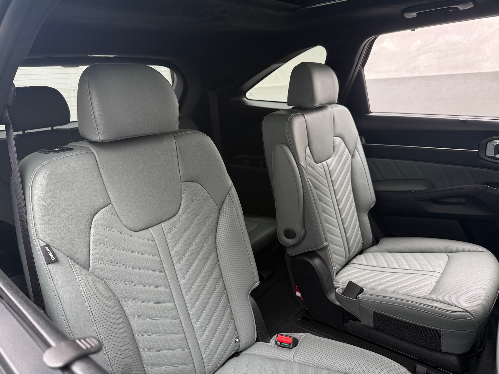 Thumbnail: 2025 Kia Sorento - 5