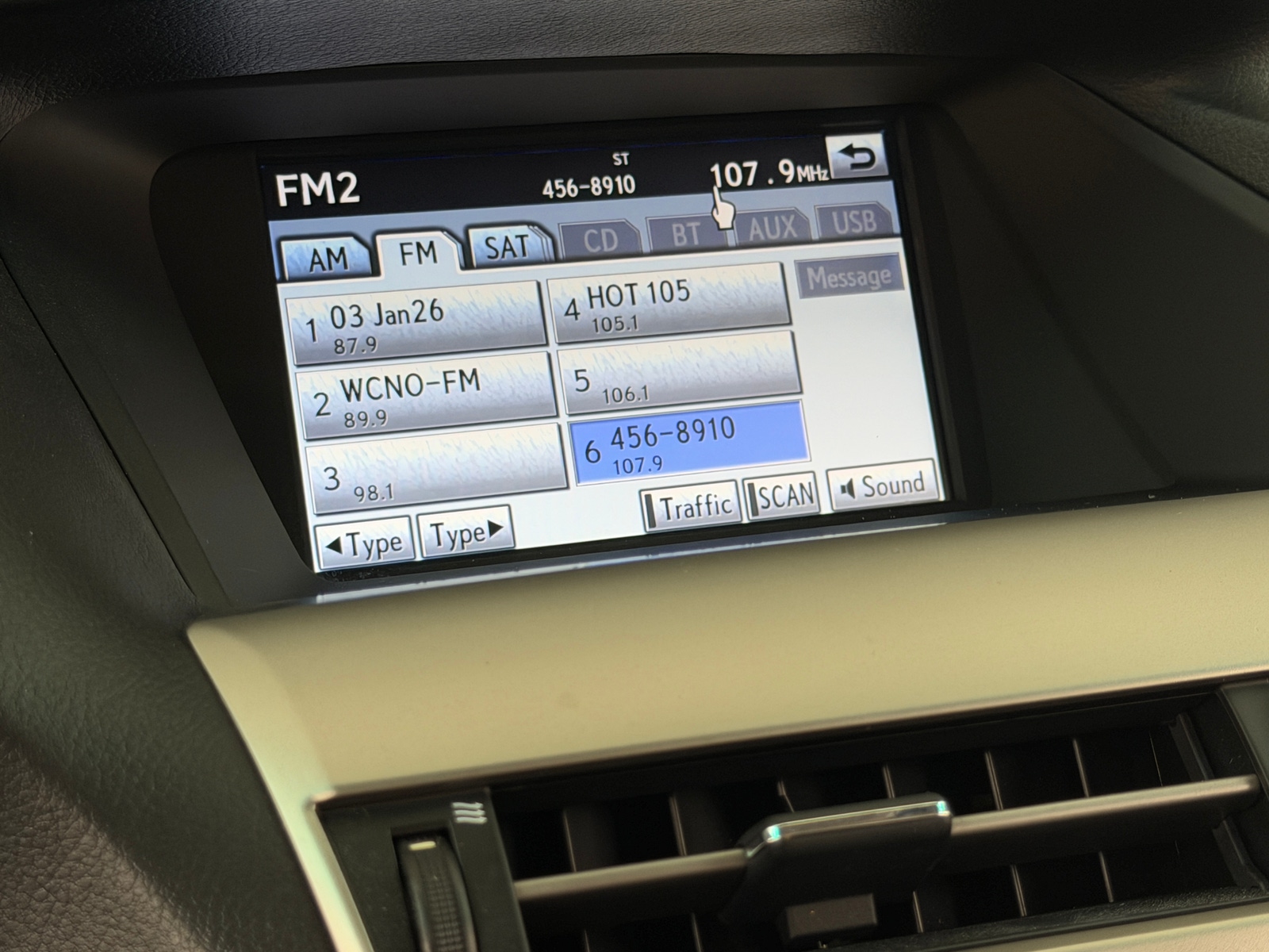 Thumbnail: 2012 Lexus RX - 3