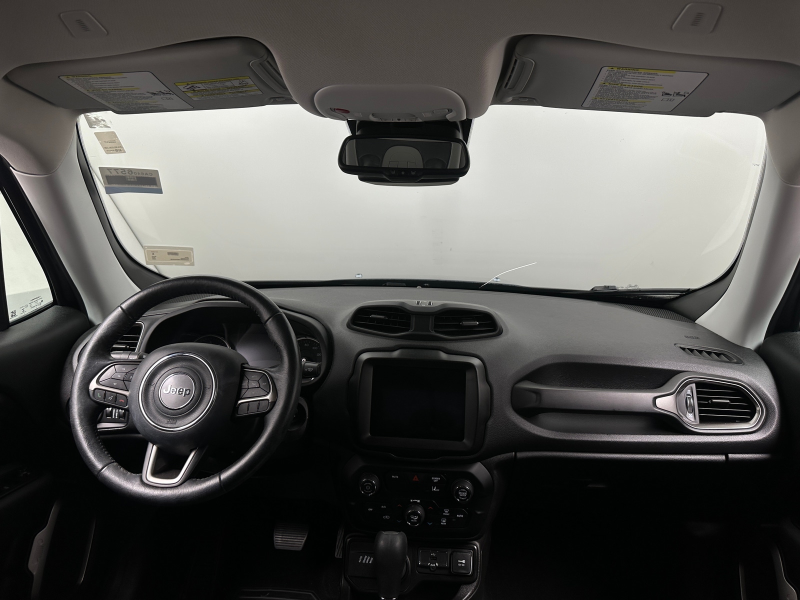 Thumbnail: 2022 Jeep Renegade - 3