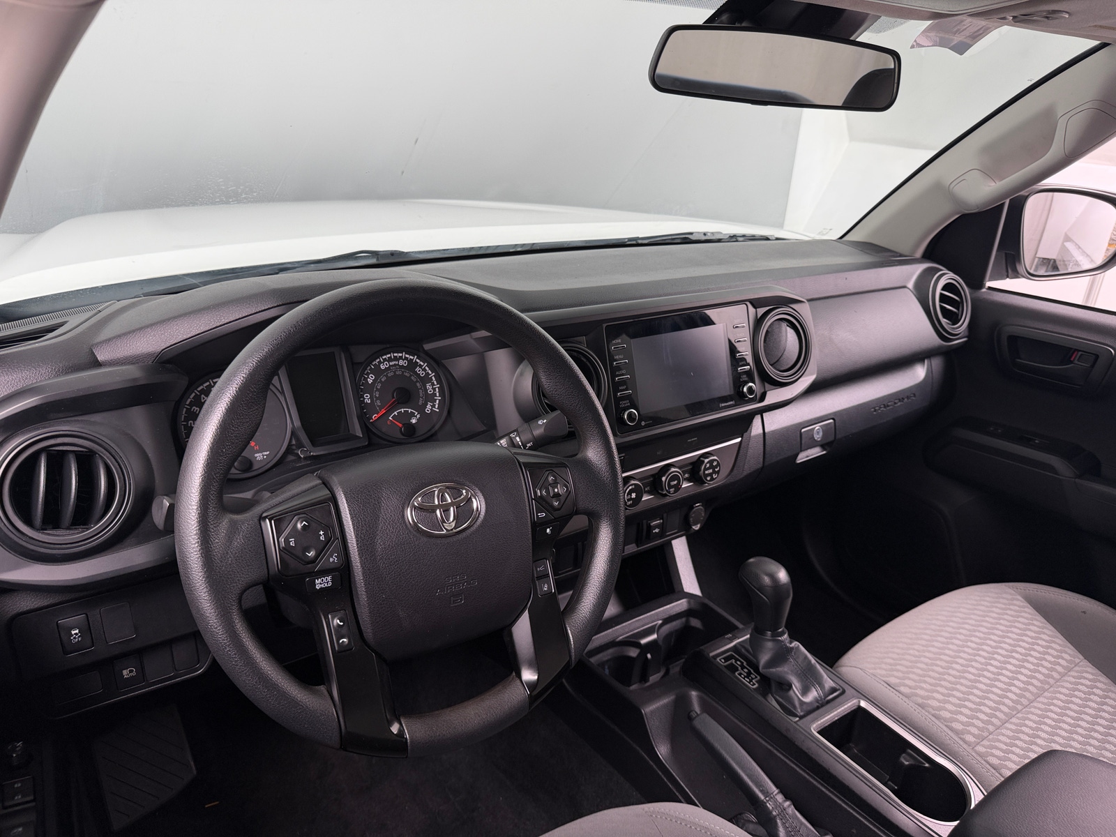 Thumbnail: 2022 Toyota Tacoma - 3