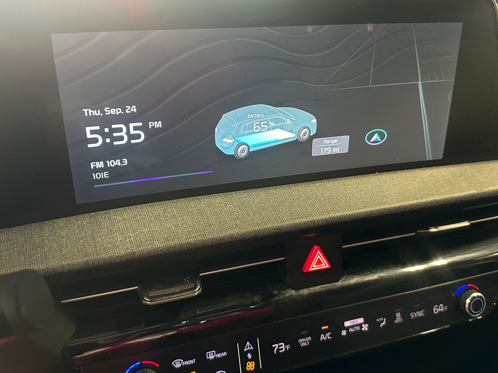 Thumbnail: 2023 Kia EV6 - 3
