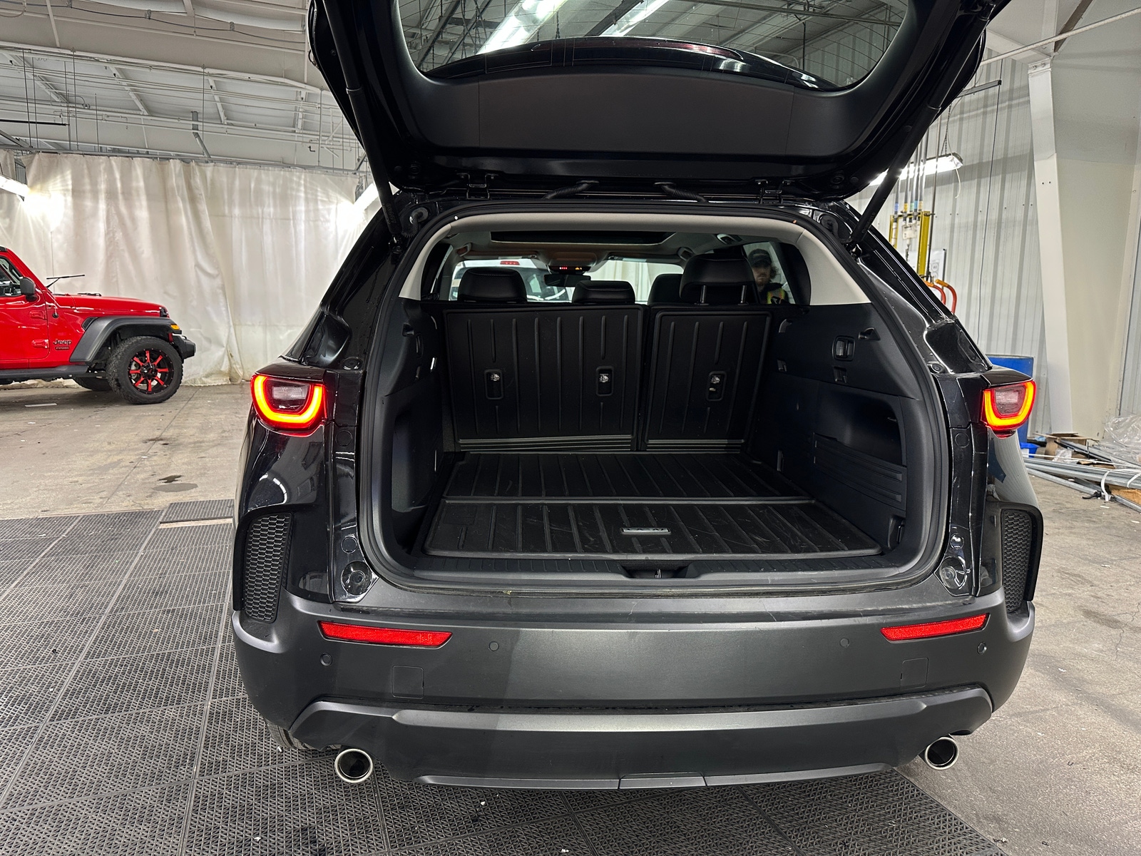 Thumbnail: 2026 Mazda CX-50 - 6