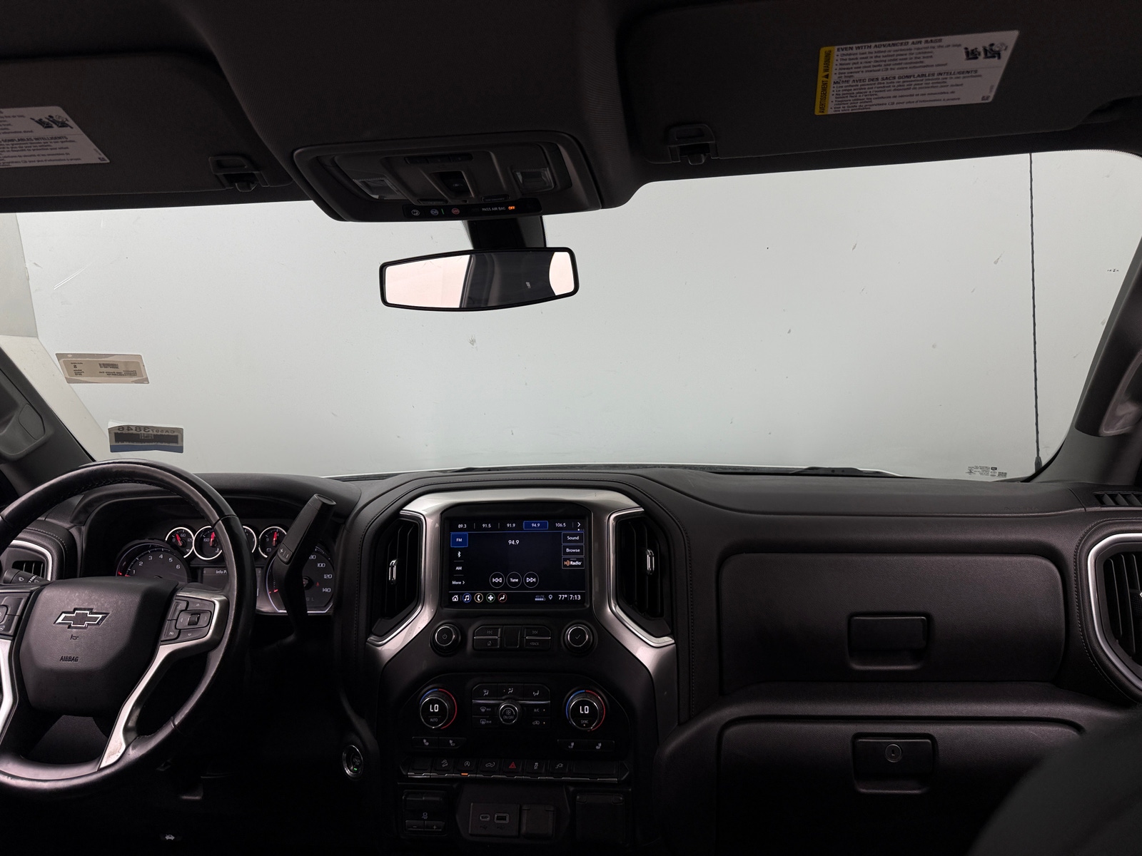 Thumbnail: 2019 Chevrolet Silverado 1500 - 3