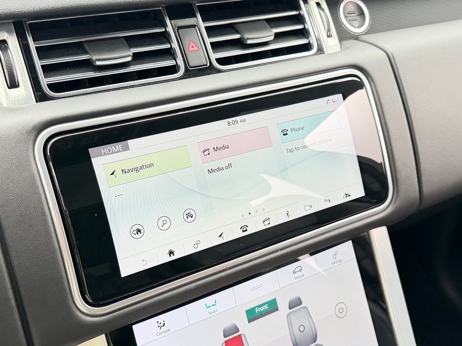Thumbnail: 2019 Land Rover Range Rover - 3