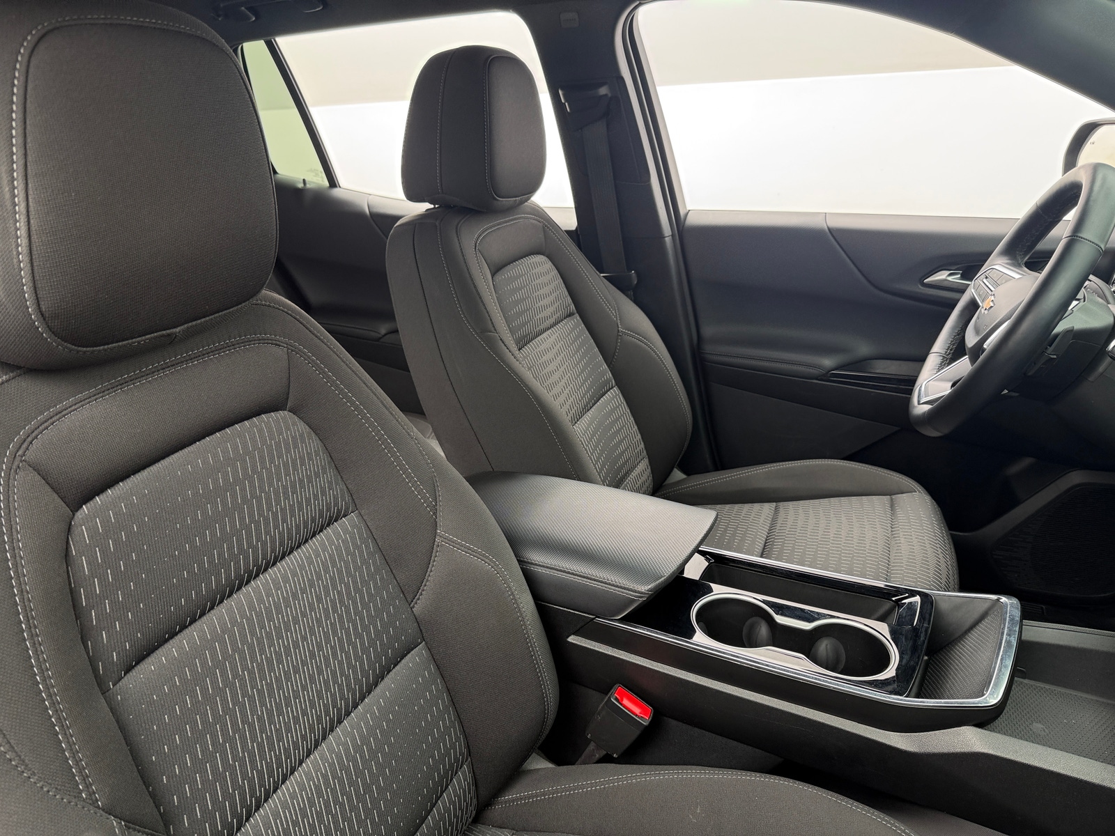 Thumbnail: 2025 Chevrolet Equinox - 2