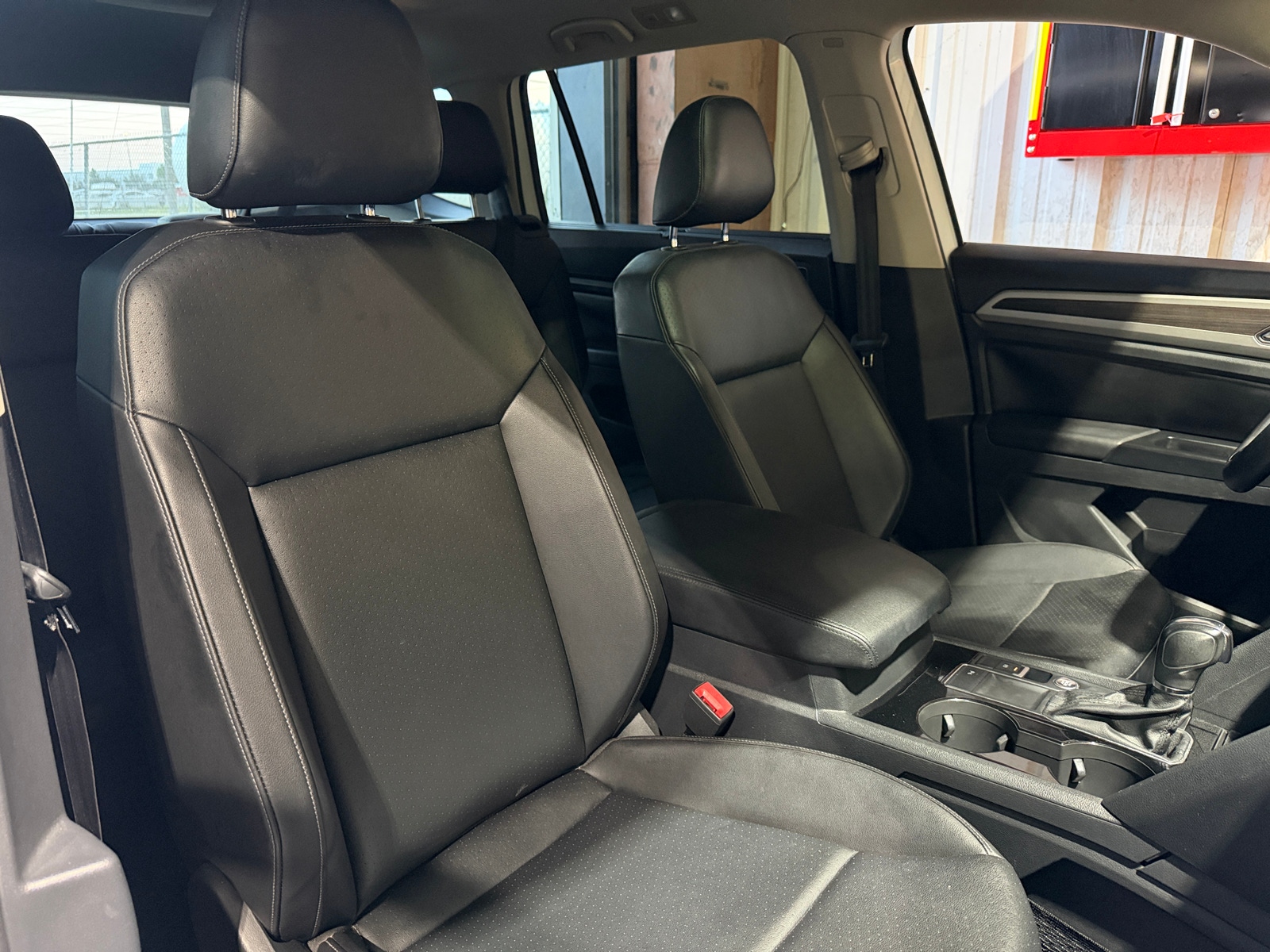 Thumbnail: 2019 Volkswagen Atlas - 2