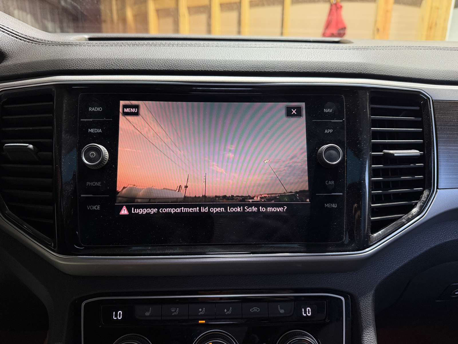 Thumbnail: 2019 Volkswagen Atlas - 4