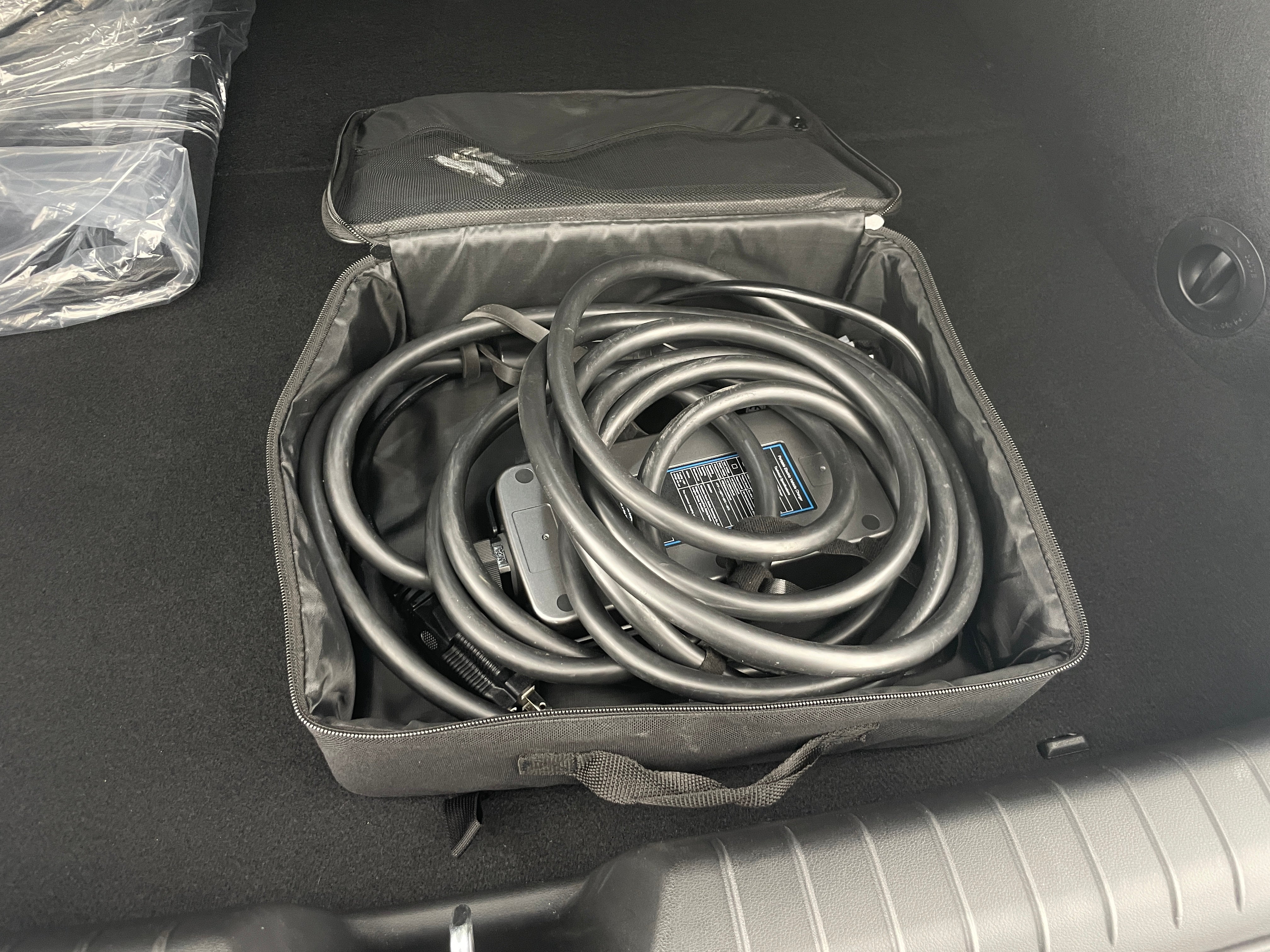 Used 2025 Hyundai IONIQ 6 SE with VIN KMHM24ACXSA091427 for sale in Auburn, WA