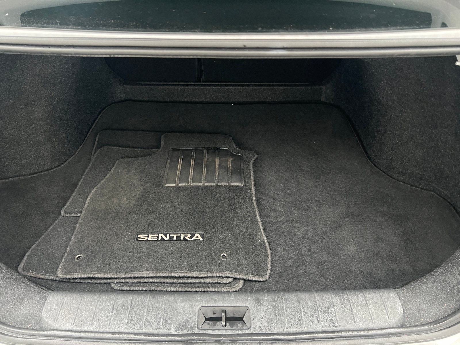 Thumbnail: 2022 Nissan Sentra - 7