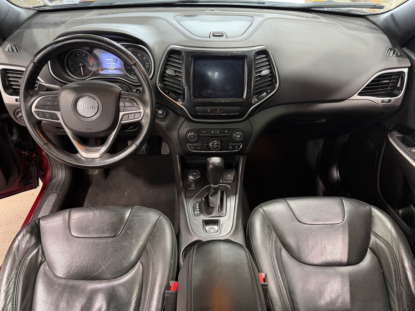 Thumbnail: 2019 Jeep Cherokee - 2