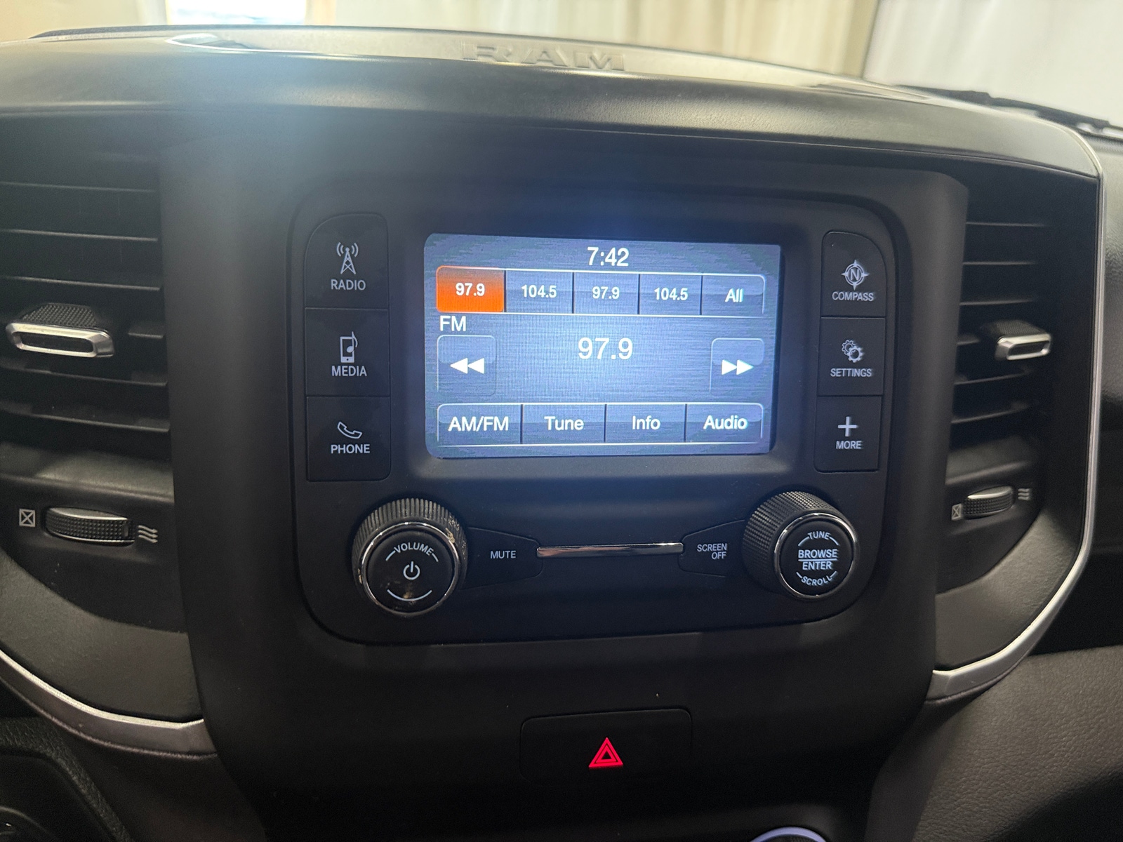 Thumbnail: 2022 RAM 1500 - 4