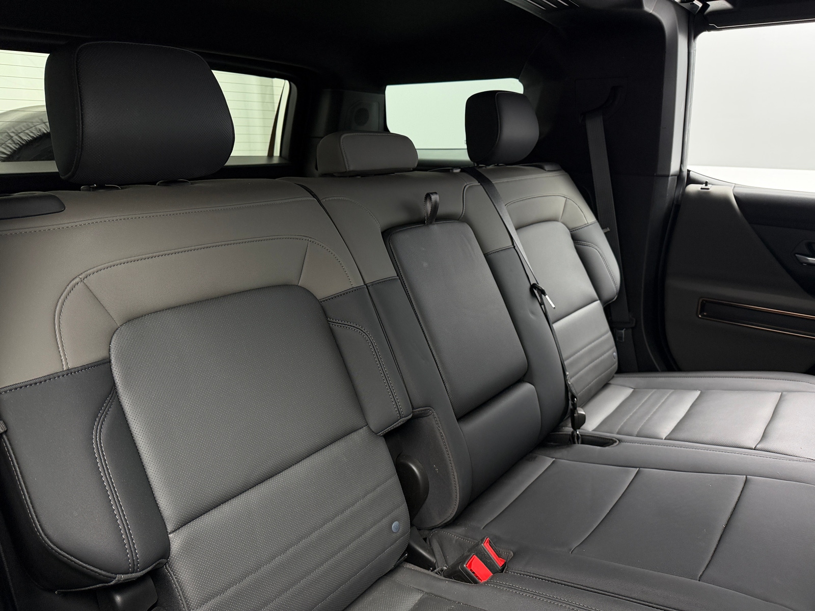 Thumbnail: 2024 GMC Hummer EV - 5