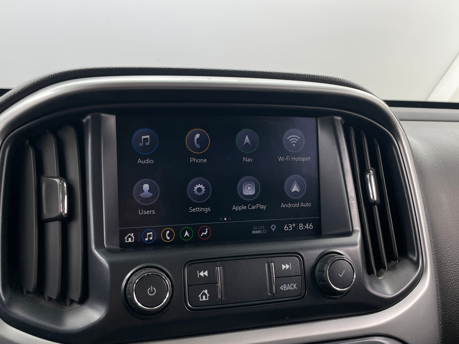 Thumbnail: 2019 Chevrolet Colorado - 3