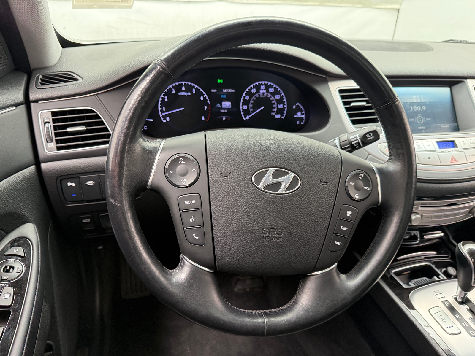 Thumbnail: 2014 Hyundai Genesis - 4