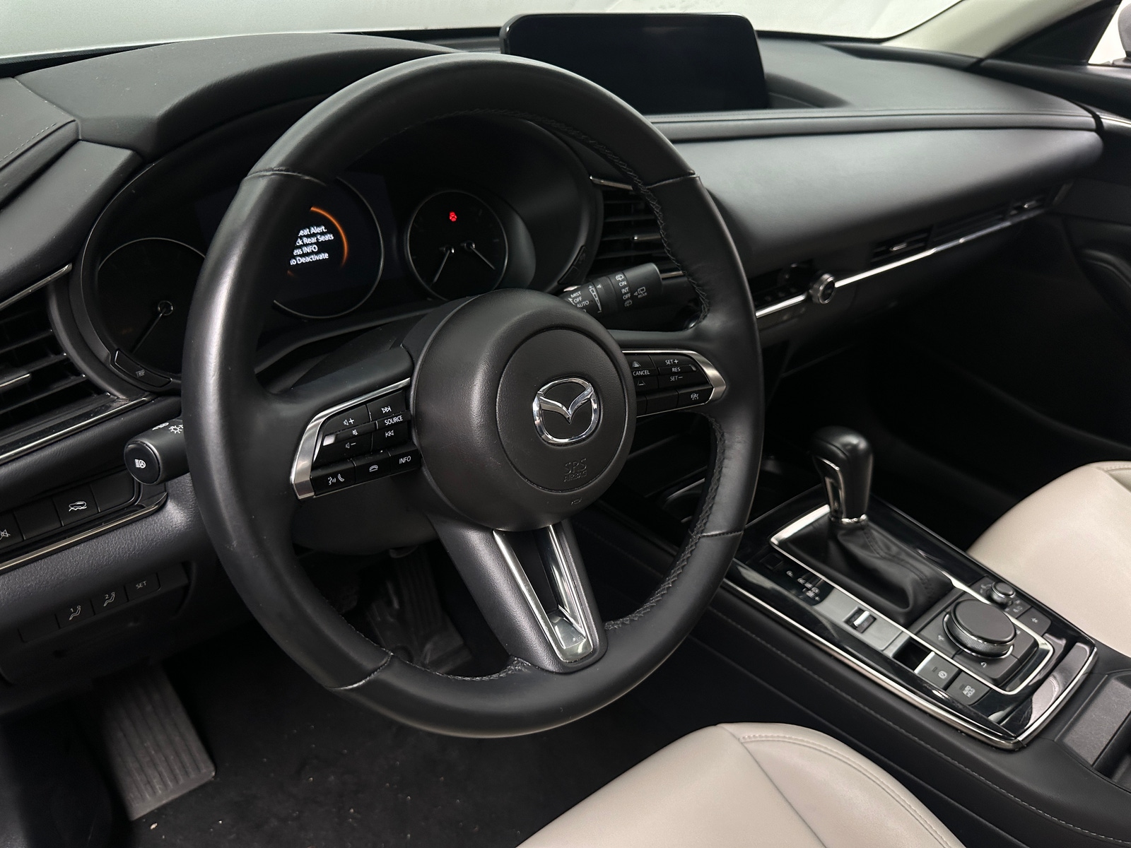 Thumbnail: 2025 Mazda CX-30 - 4
