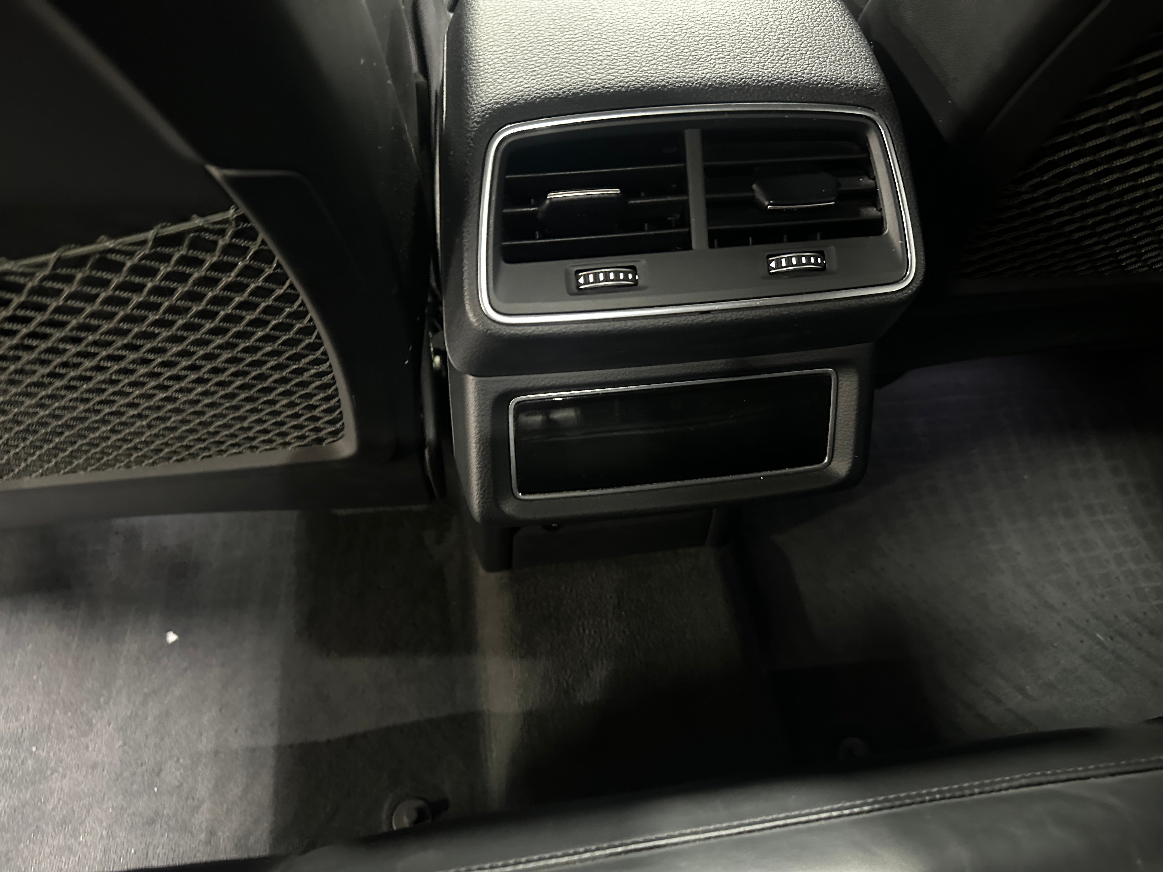 Used 2019 Audi e-tron Prestige with VIN WA1VABGE0KB022159 for sale in Auburn, WA