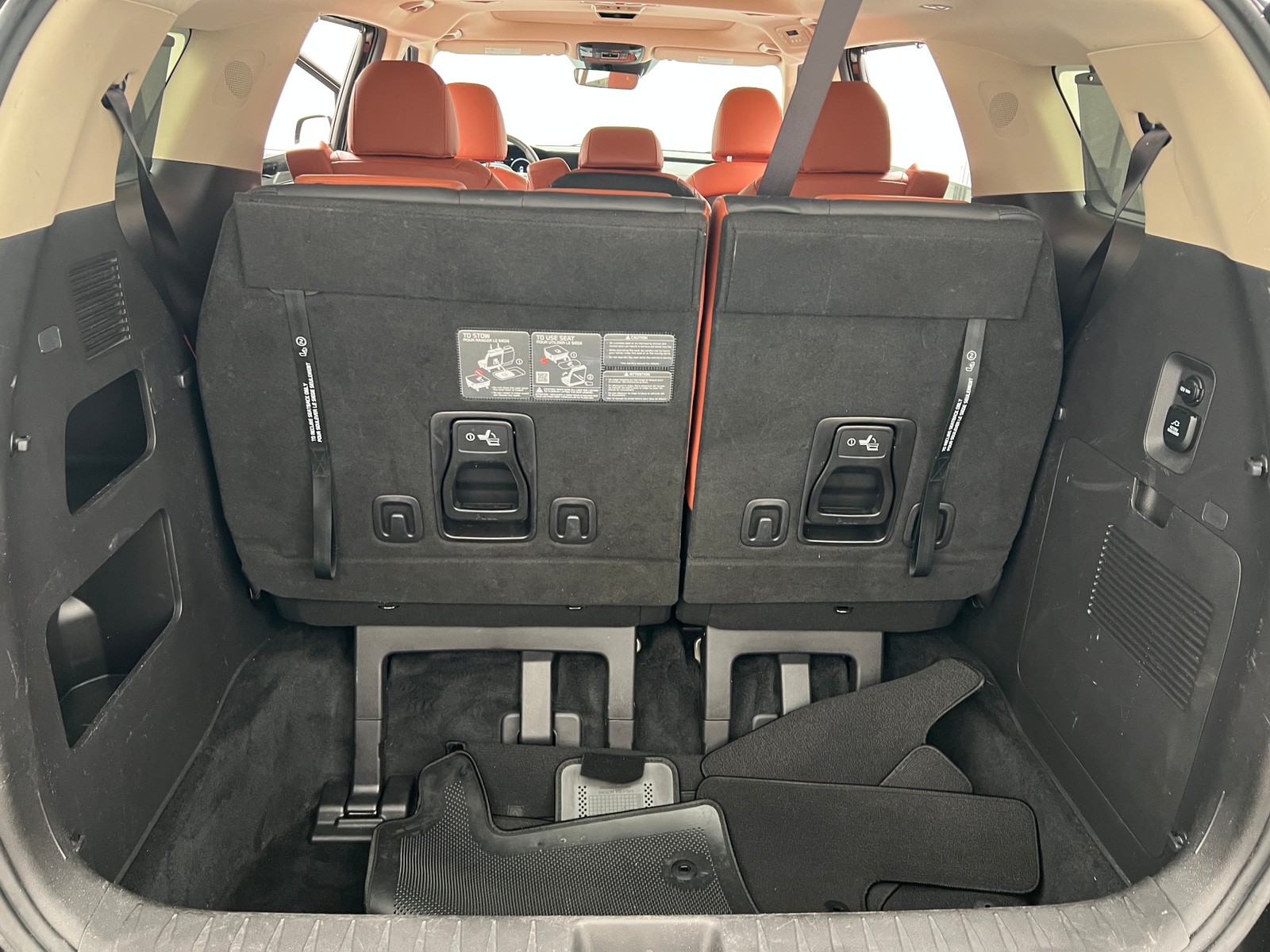 Thumbnail: 2024 Kia Carnival - 6