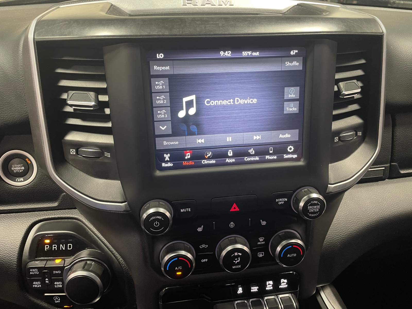 Thumbnail: 2020 RAM 1500 - 4
