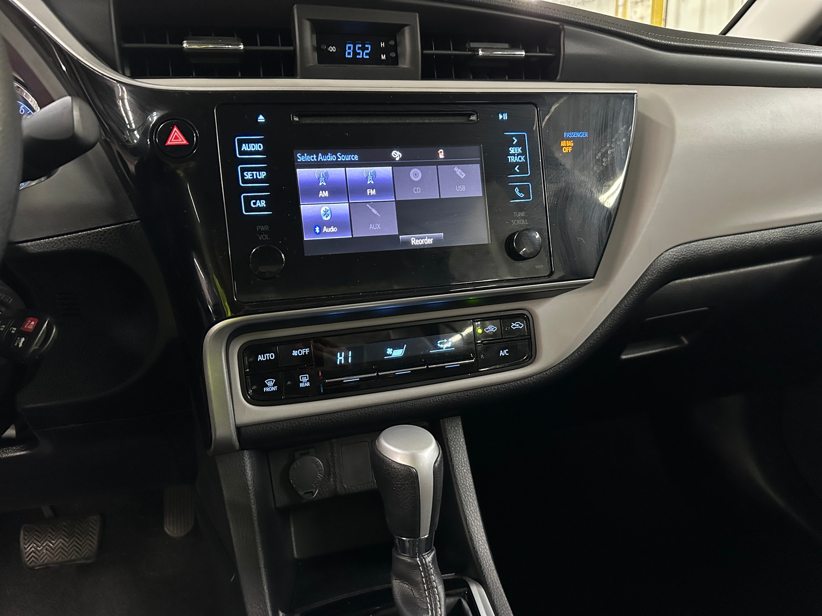 Thumbnail: 2018 Toyota Corolla - 4