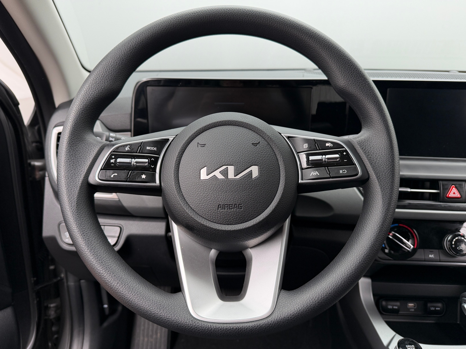 Thumbnail: 2026 Kia Seltos - 5