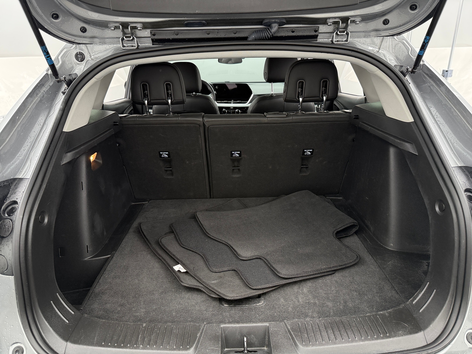 Thumbnail: 2025 Chevrolet Trax - 6