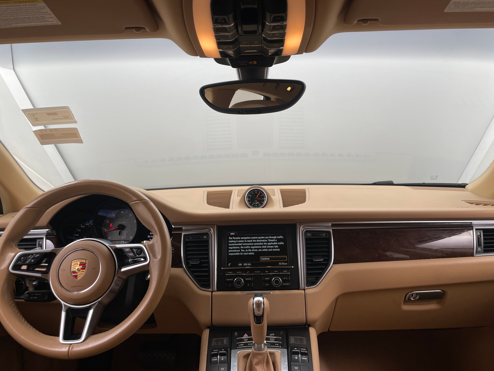 Thumbnail: 2015 Porsche Macan - 2