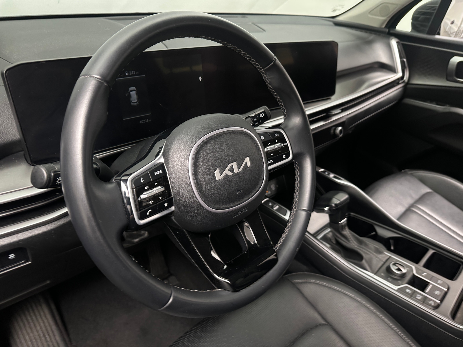Thumbnail: 2024 Kia Sorento - 4