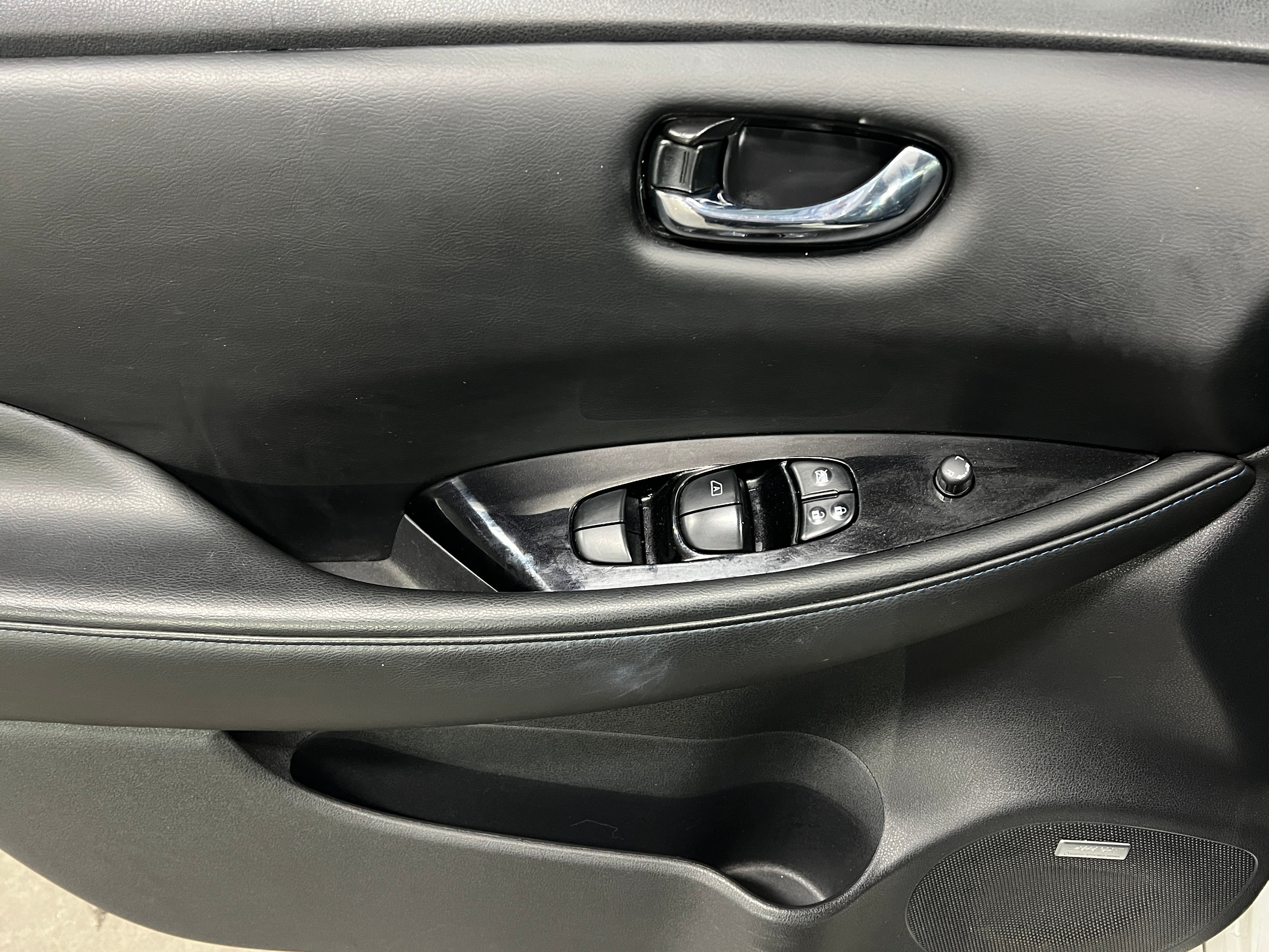 Used 2020 Nissan Leaf SL Plus with VIN 1N4BZ1DP8LC310790 for sale in Auburn, WA
