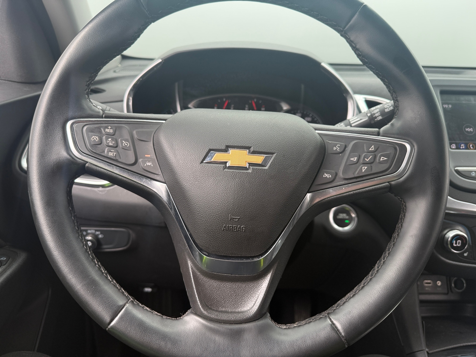 Thumbnail: 2024 Chevrolet Equinox - 5