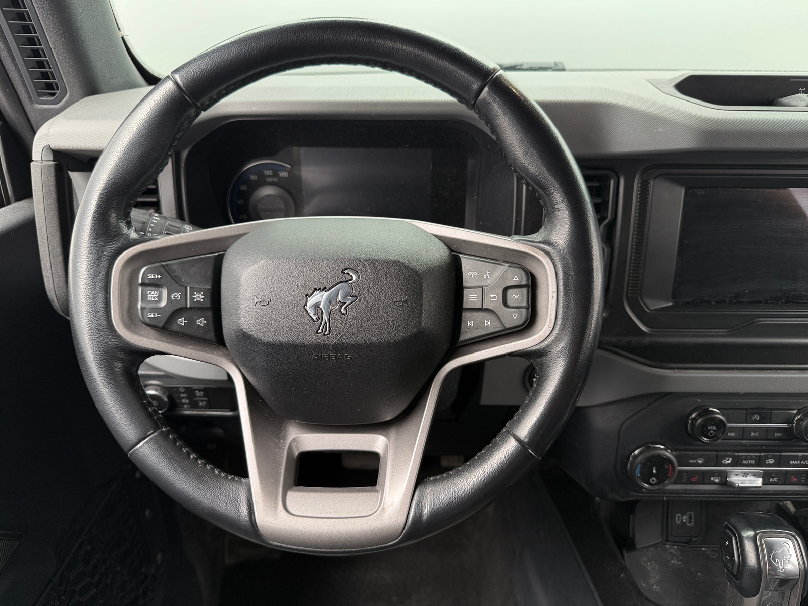Thumbnail: 2022 Ford Bronco - 5