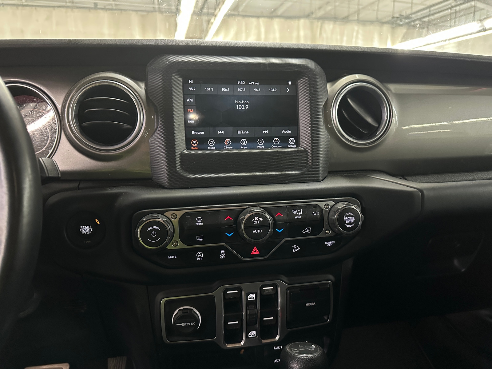 Thumbnail: 2018 Jeep Wrangler - 4