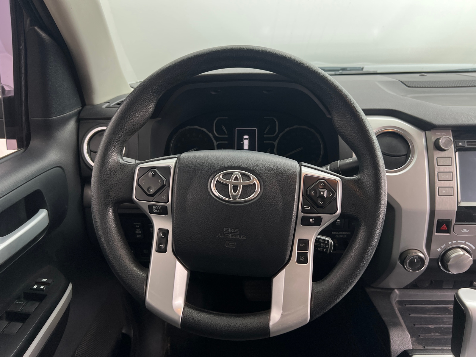 Thumbnail: 2018 Toyota Tundra - 5
