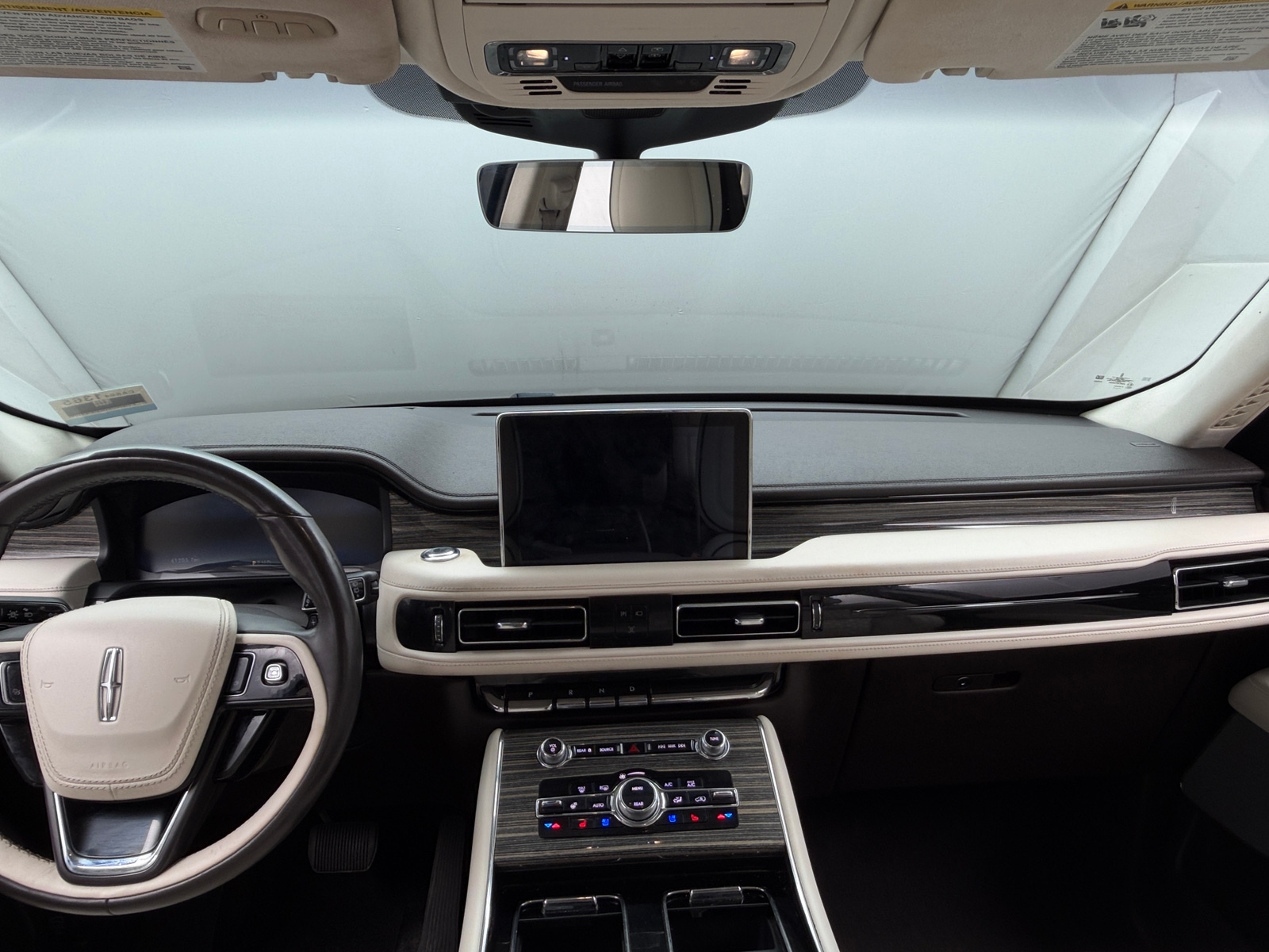 Thumbnail: 2020 Lincoln Aviator - 2