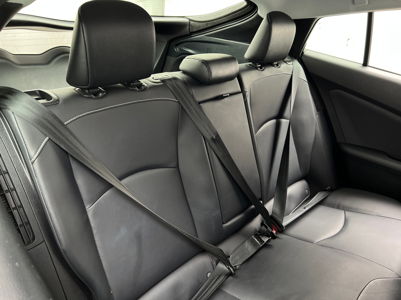 Thumbnail: 2022 Toyota Prius Prime - 6