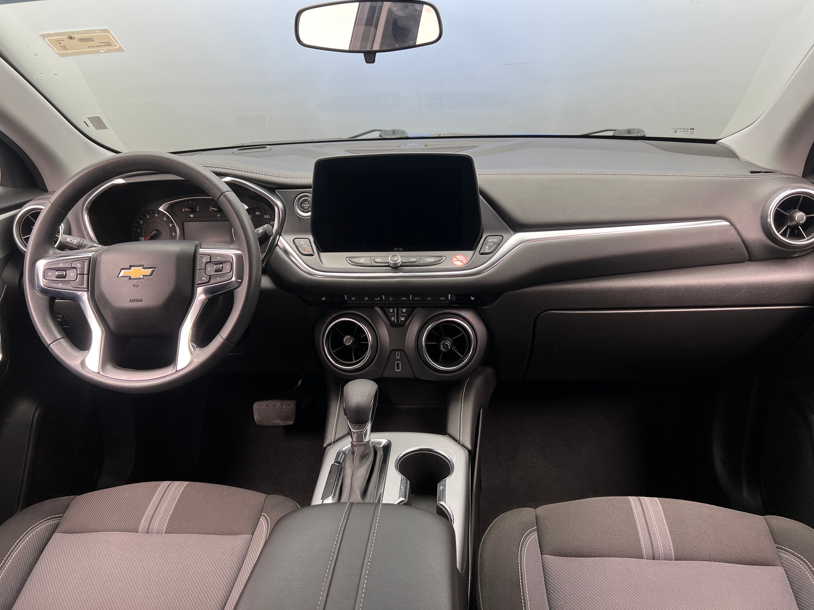 Thumbnail: 2025 Chevrolet Blazer - 3