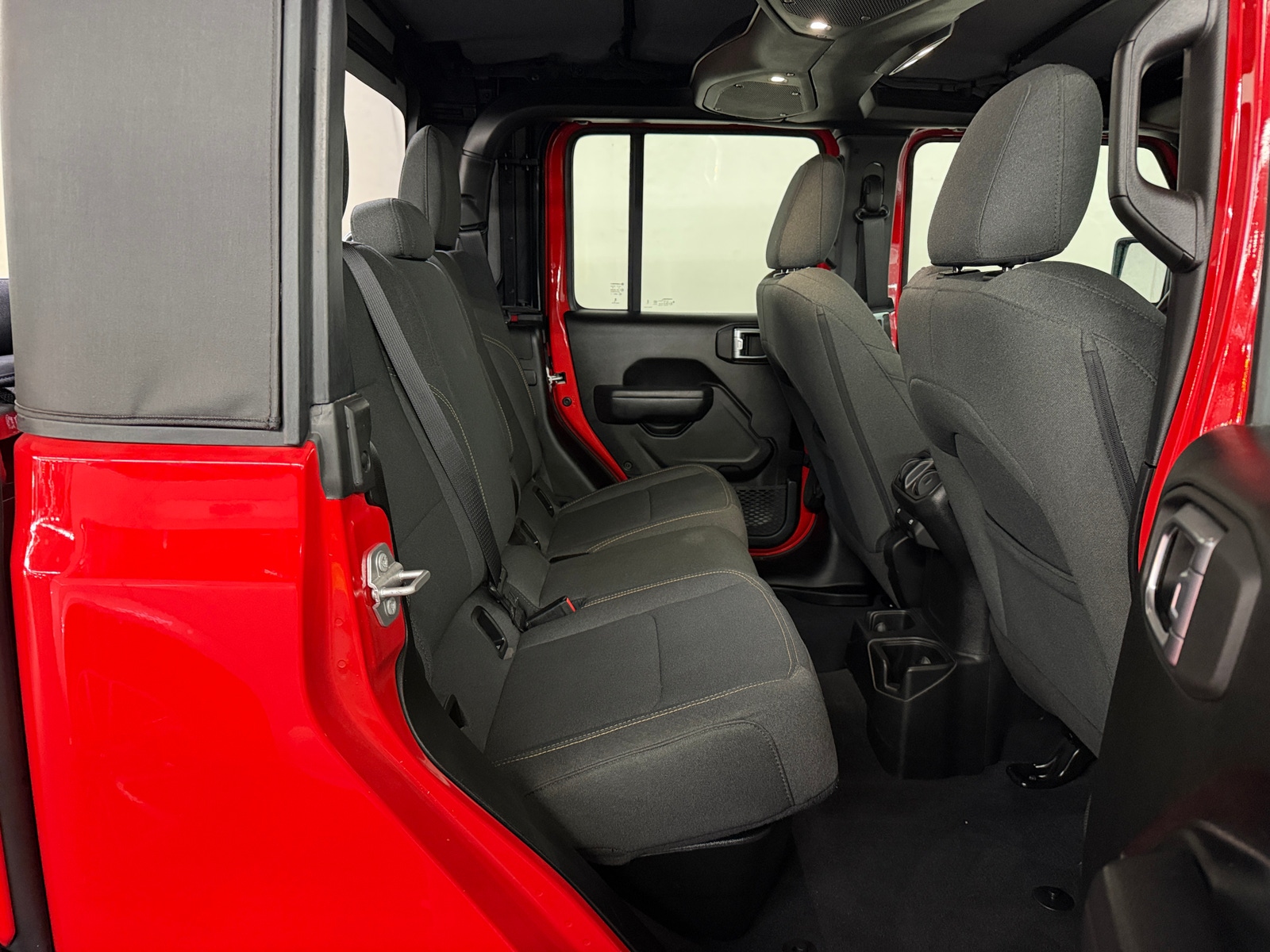 Thumbnail: 2025 Jeep Gladiator - 6