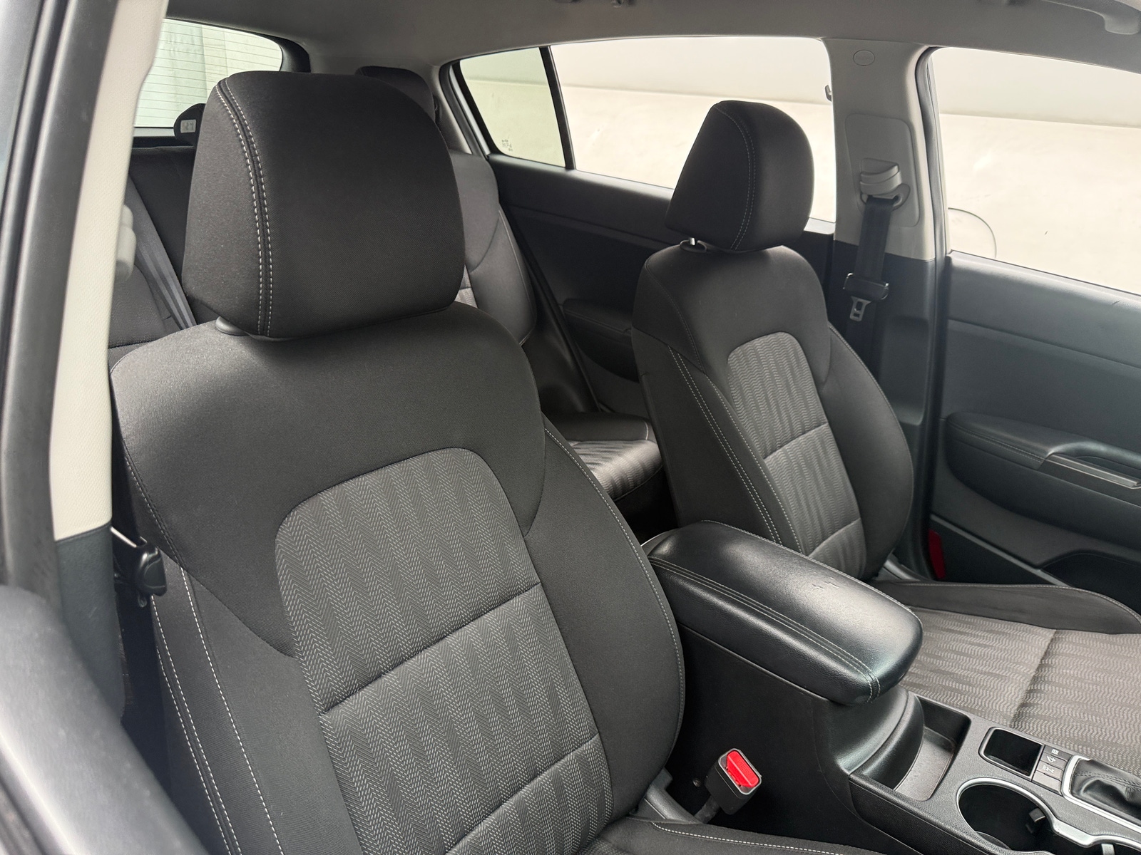Thumbnail: 2019 Kia Sportage - 2