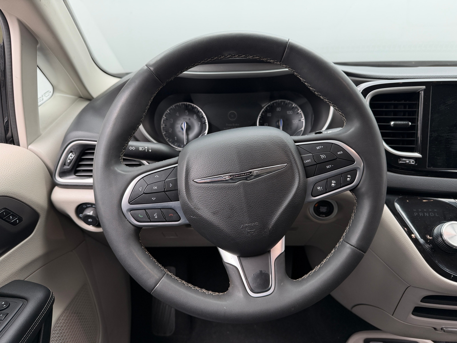 Thumbnail: 2024 Chrysler Pacifica - 4