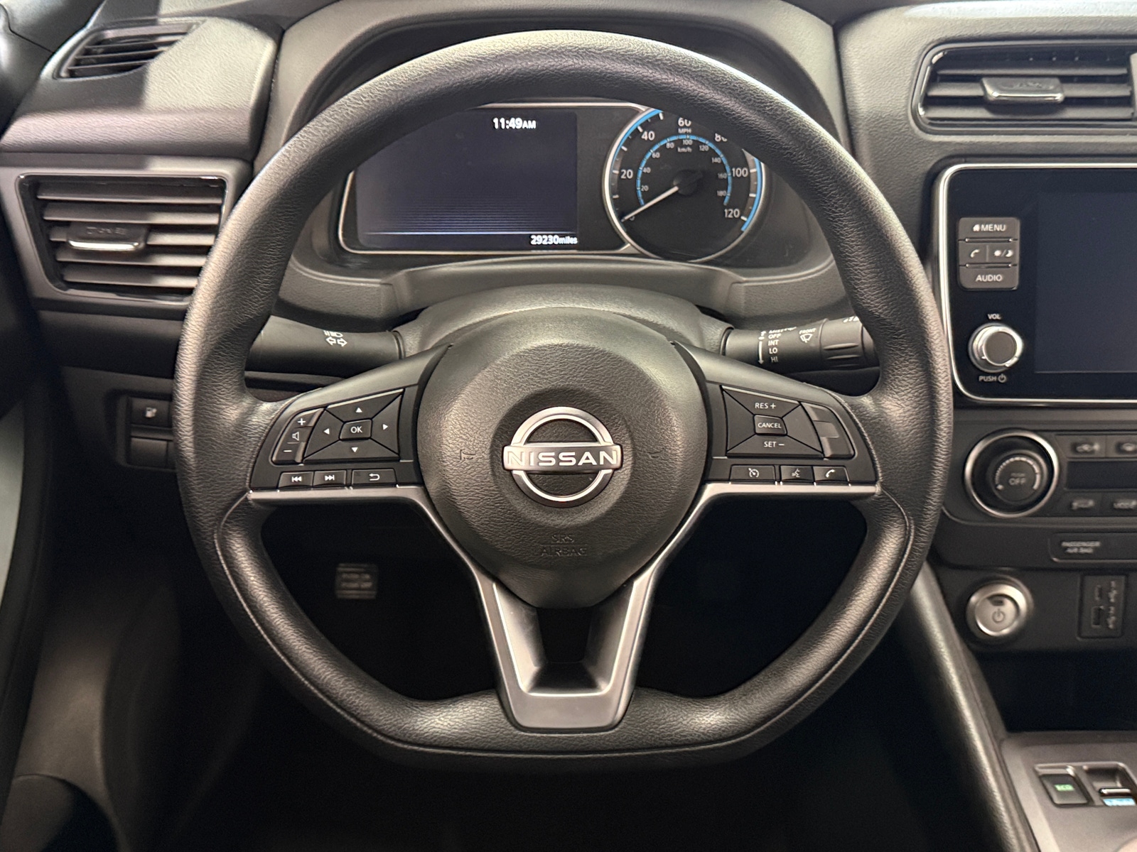 Thumbnail: 2025 Nissan Leaf - 5