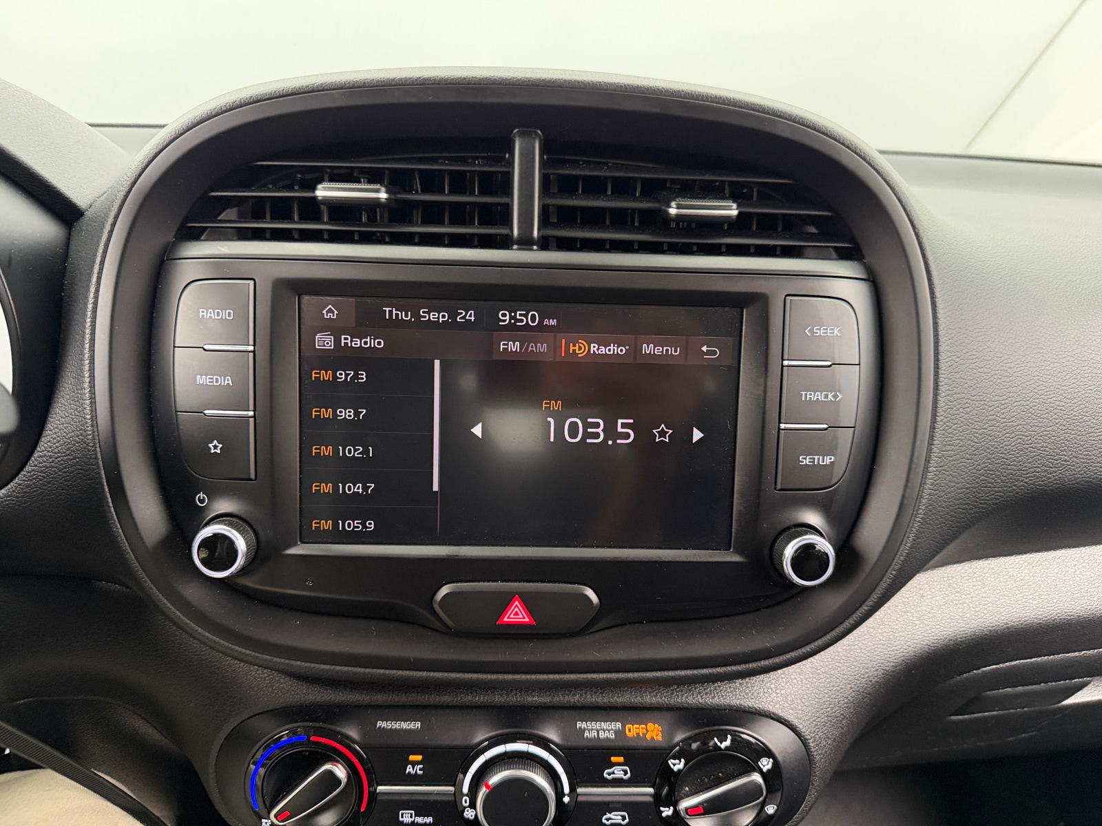 Thumbnail: 2024 Kia Soul - 4