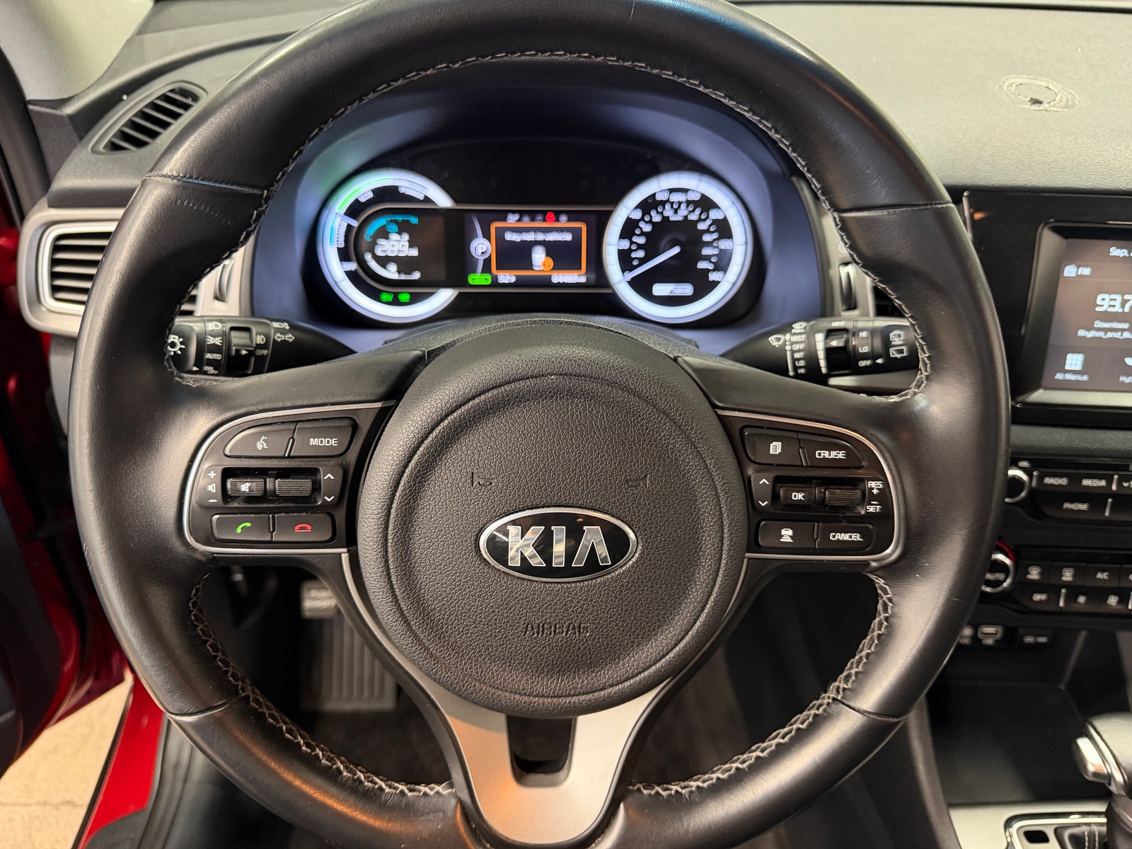 Thumbnail: 2019 Kia Niro - 5
