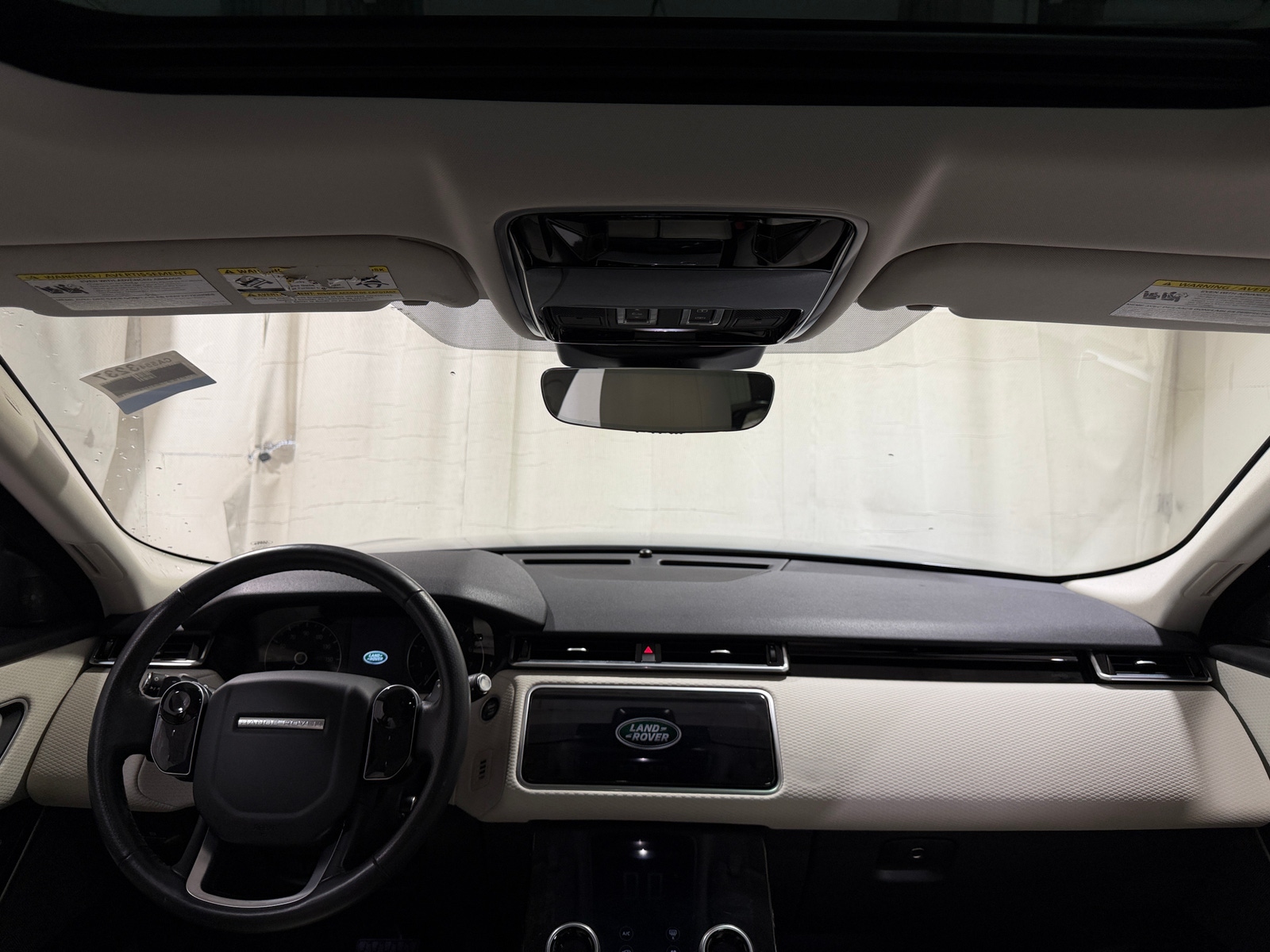 Thumbnail: 2020 Land Rover Range Rover Velar - 2