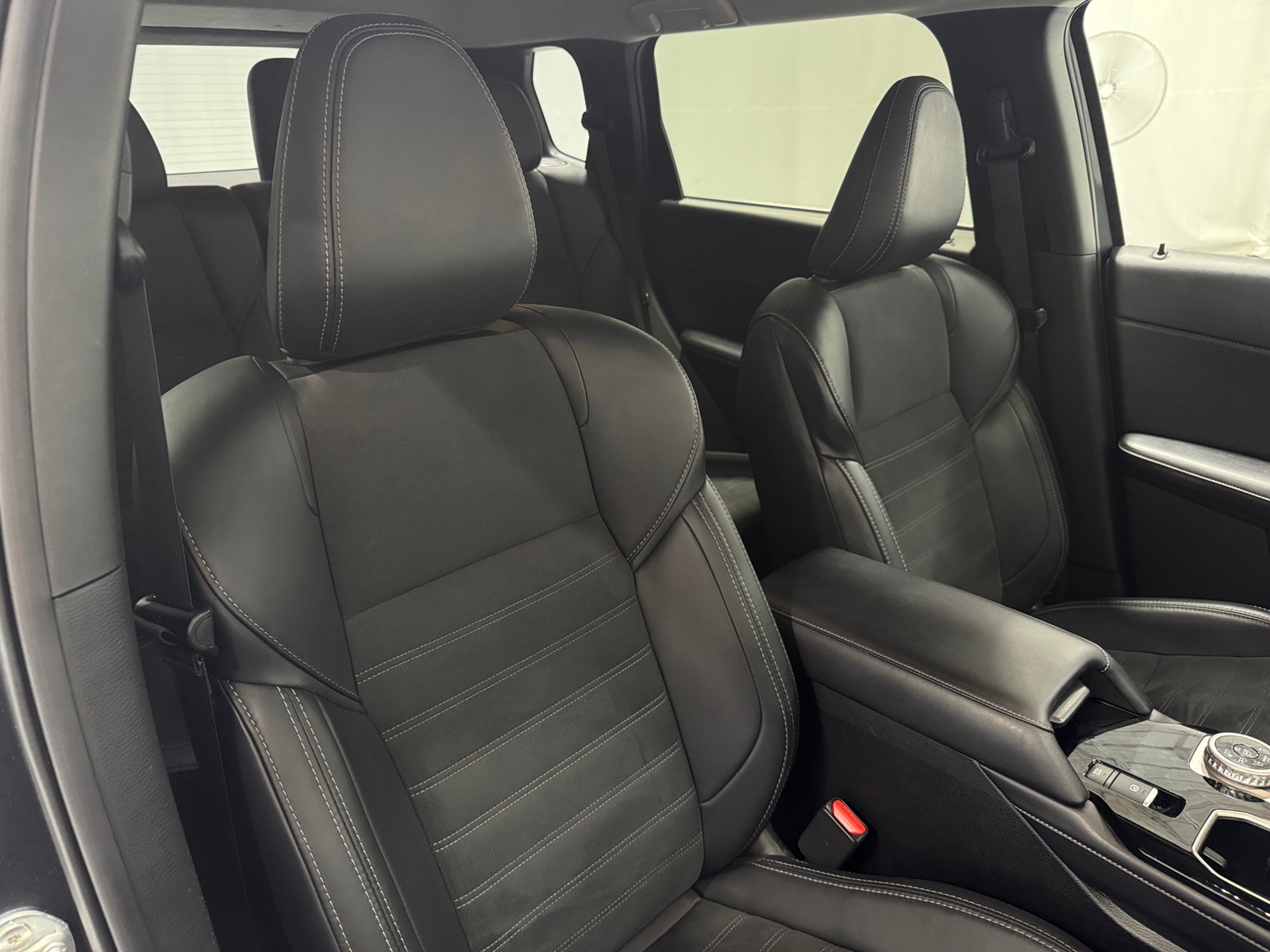 Thumbnail: 2025 Mitsubishi Outlander - 2