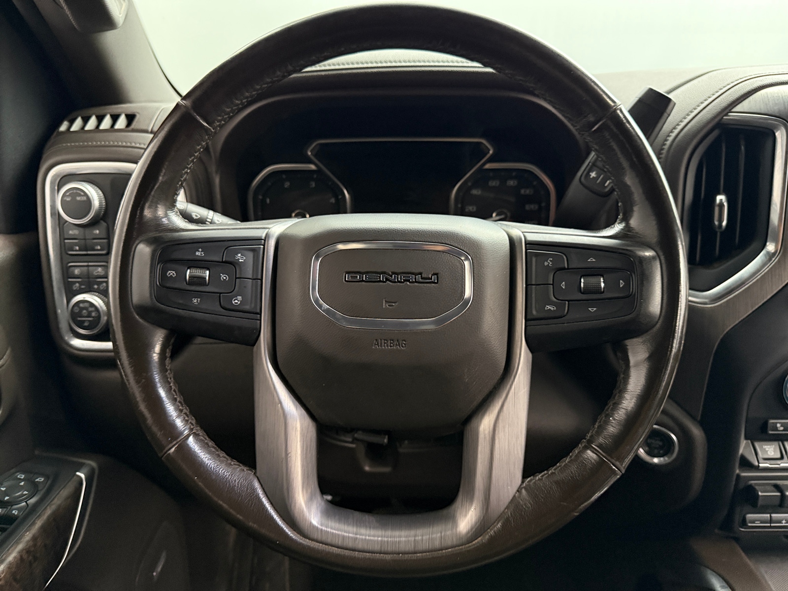 Thumbnail: 2020 GMC Sierra 3500 - 4