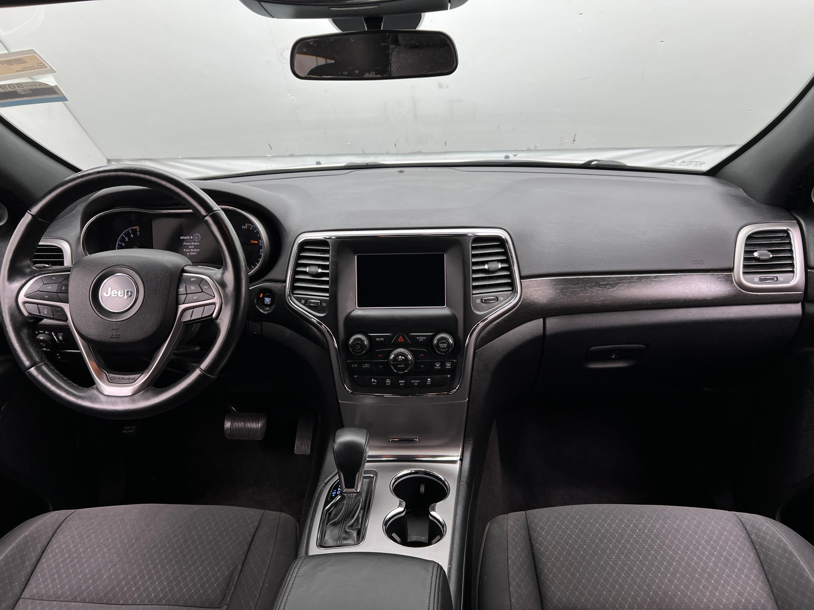 Thumbnail: 2018 Jeep Grand Cherokee - 3