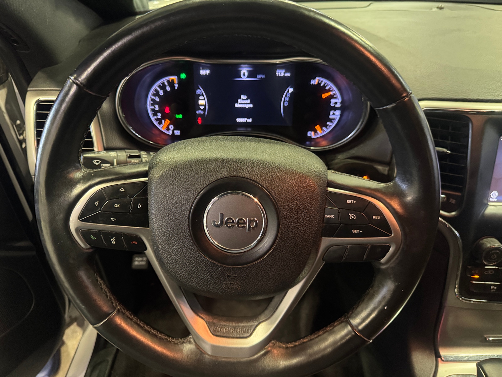Thumbnail: 2018 Jeep Grand Cherokee - 5