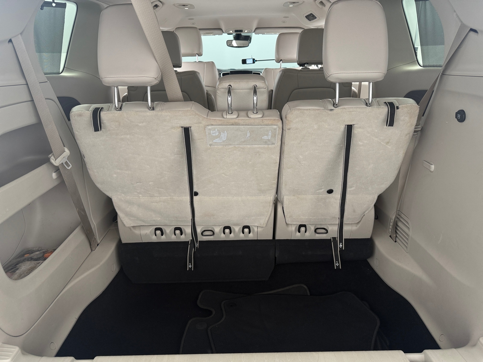 Thumbnail: 2021 Chrysler Pacifica - 6